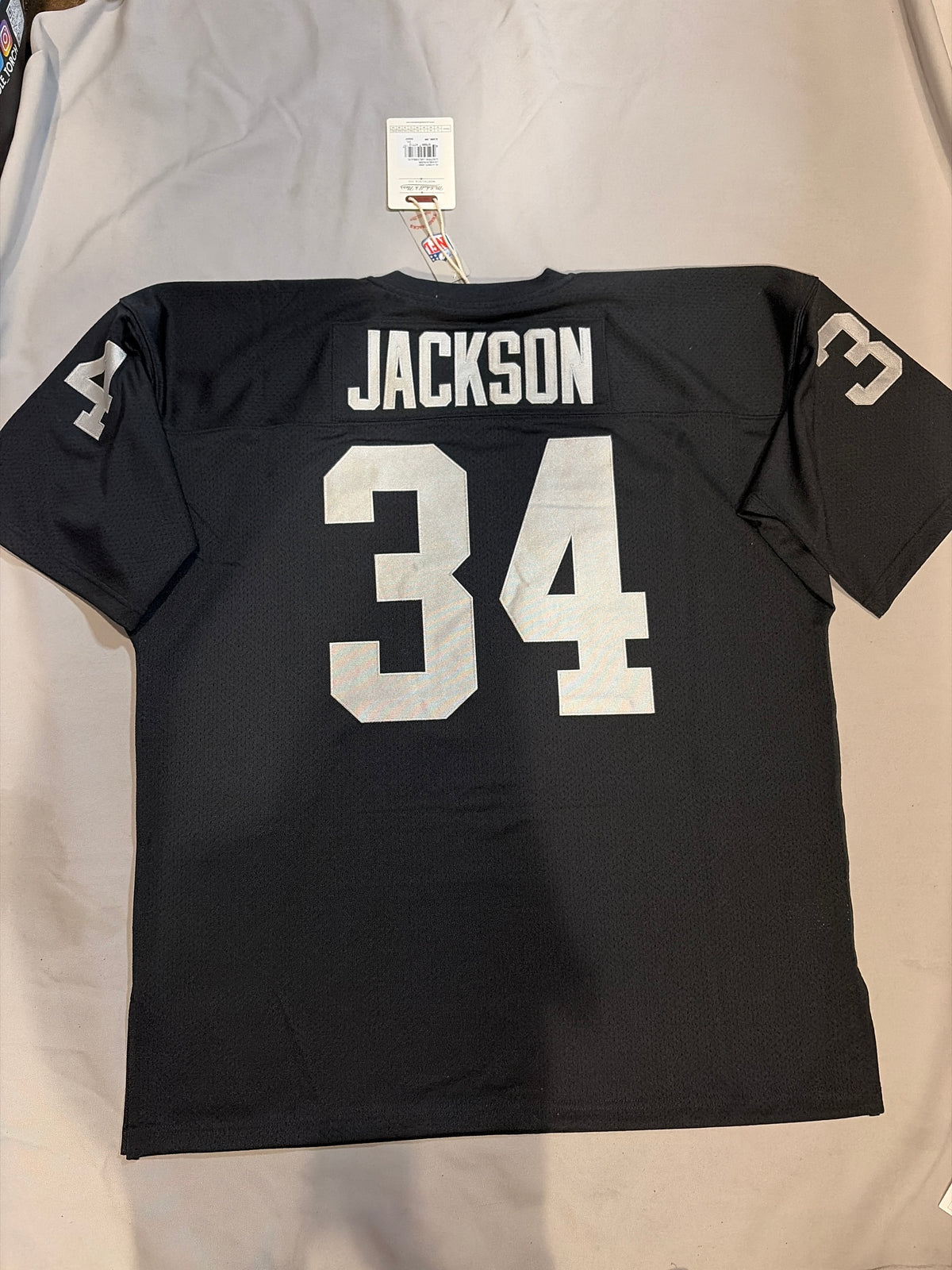Las Vegas Raiders NFL Mitchell & Ness Throwback Authentic 1990 Bo Jackson #34Men’s Jersey