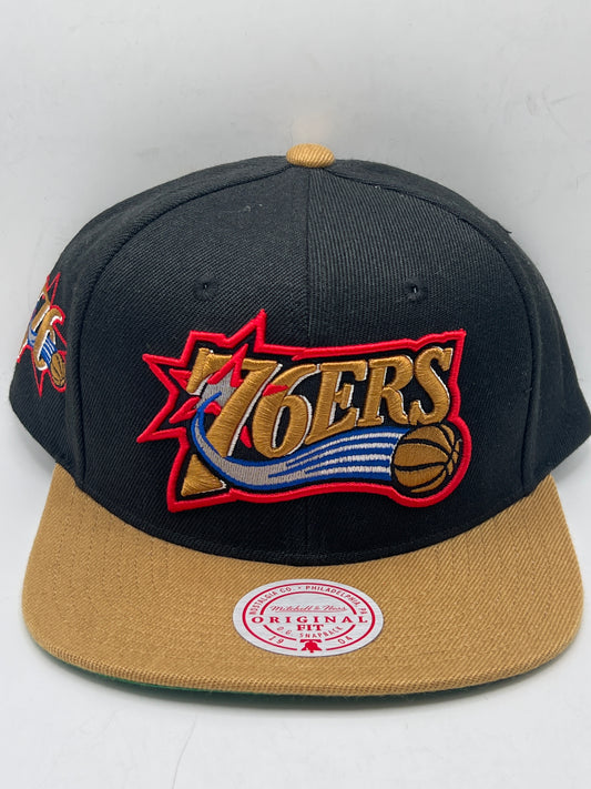 Philadelphia 76ers Sixers PHI NBA Mitchell & Ness Original Fit Snapback Black/Gold