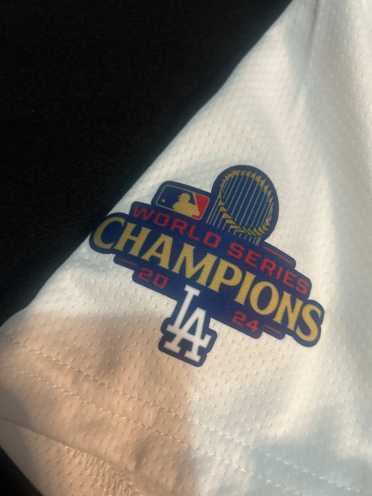 Los Angeles Dodgers MLB WORLD SERIES CHAMPIONS 2024 Genuine Merchandise #17 Ohtani YOUTH Jersey - White and gold