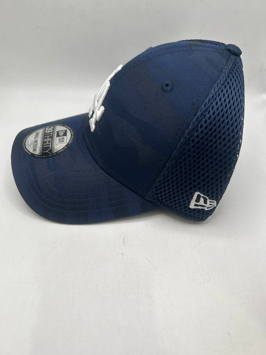 Los Angeles Dodgers MLB New Era Genuine Merchandise 39Thirty Camo Flax-Fit Trucker Hat