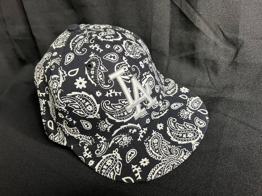 Los Angeles Dodgers MLB
Bandana Printed Stretch Fitted Hat Youth Size Run