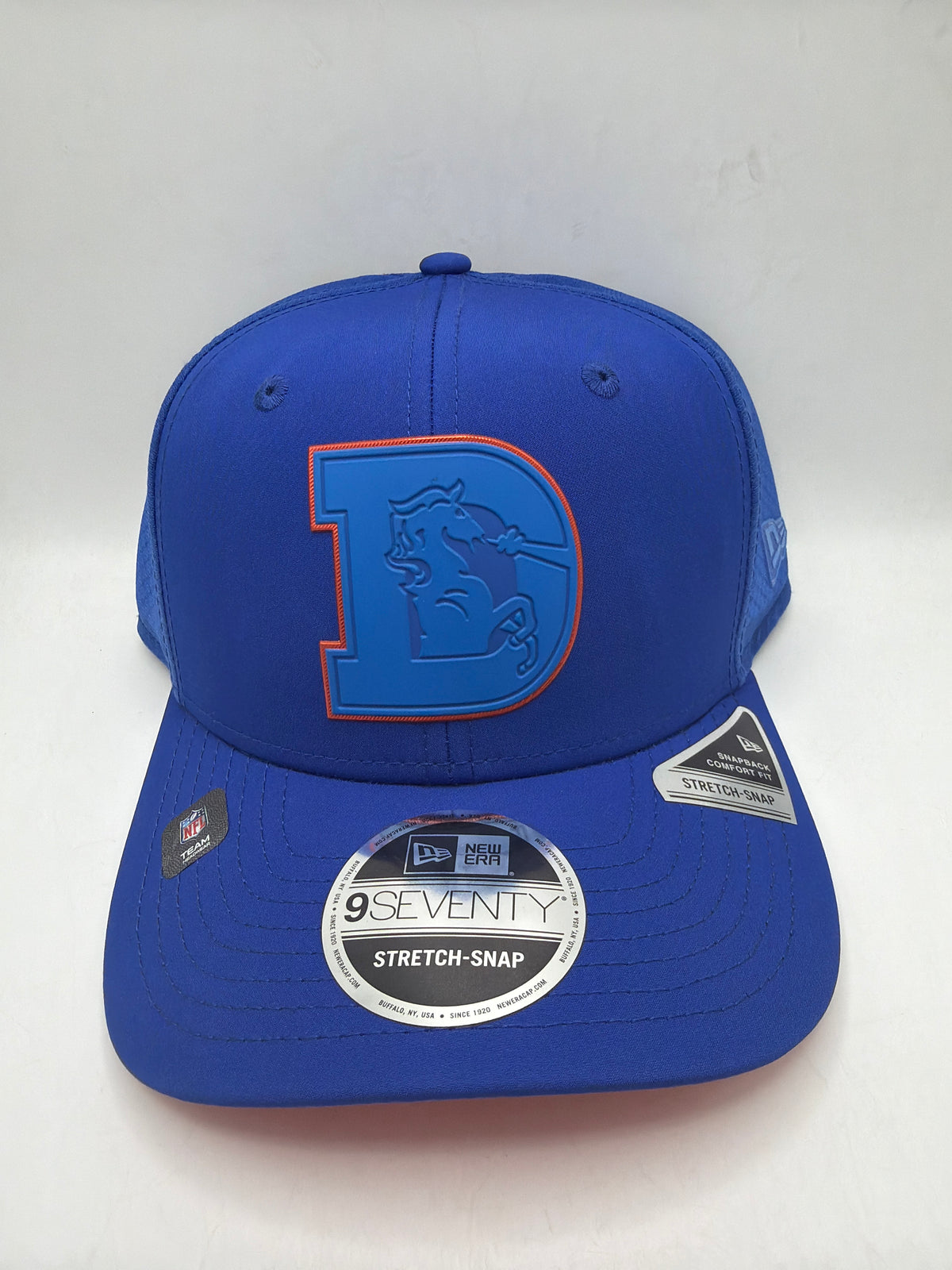 Denver Broncos NFL New Era Liquid Chrome 9Seventy Stretch-Snap