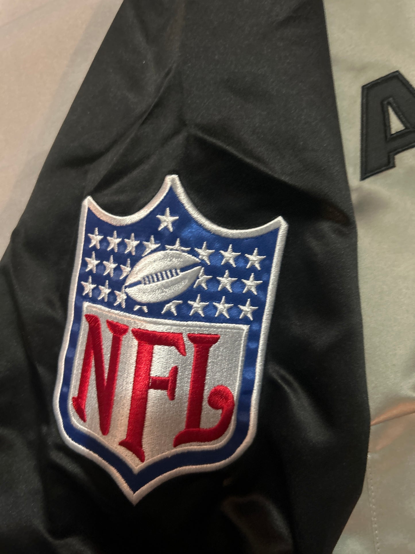 Las Vegas Raiders NFL Mitchell &amp; Ness #34 Jackson Lightweight Satin Jacket