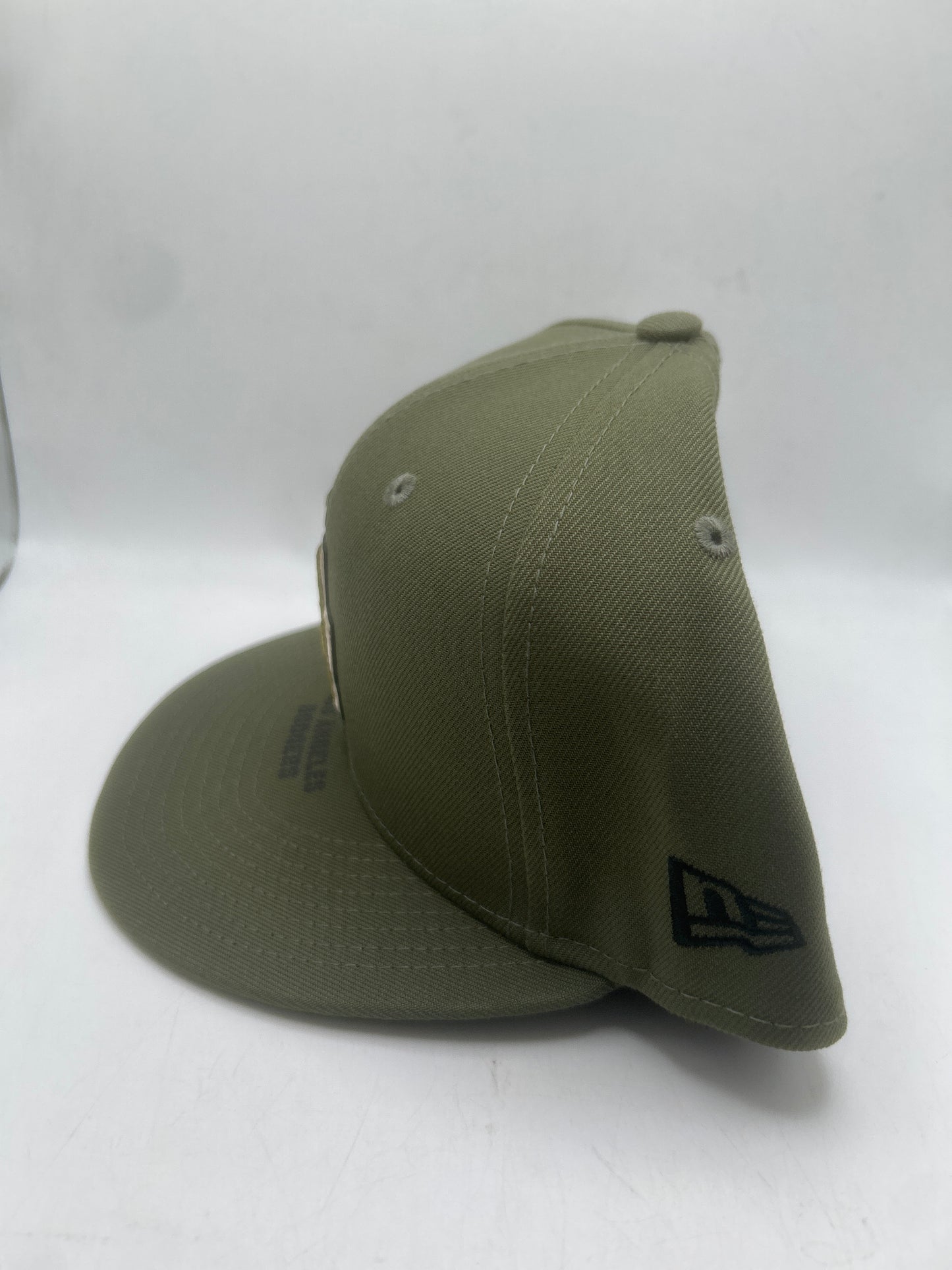 Los Angeles Dodgers MLB 2026 Armed Forces New Era 59Fifty Fitted Hat
