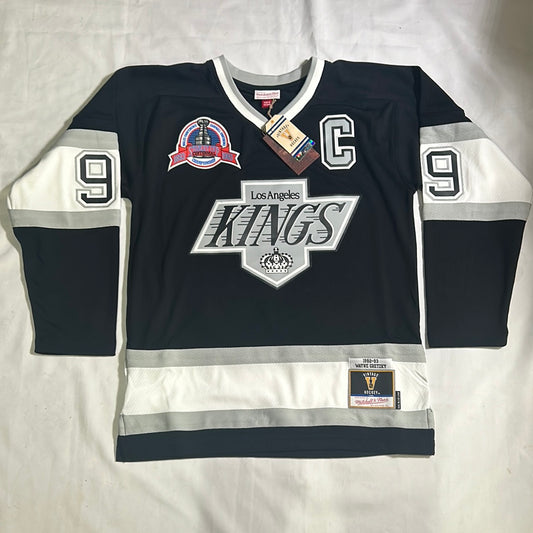 Los Angeles Kings NHL Mitchell and Ness Nostalgia Co #99 Gretzky Captain Patch 1992/1993 Blue Line Collection Men Vintage Jersey - Black