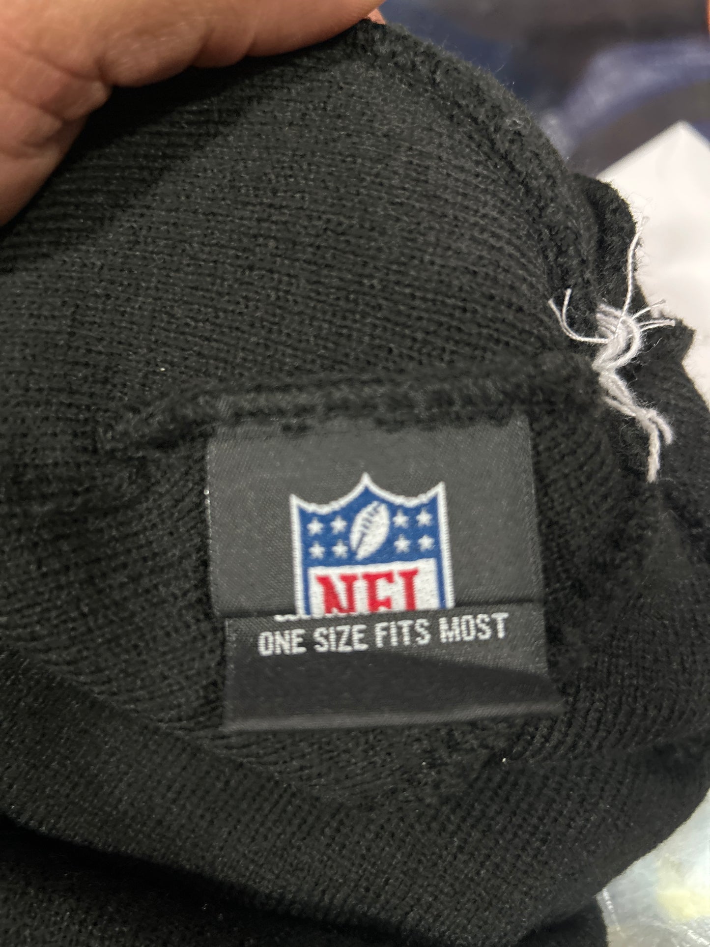 Atlanta Falcons NFL New Era One Time Removable Pom Knit Beanie