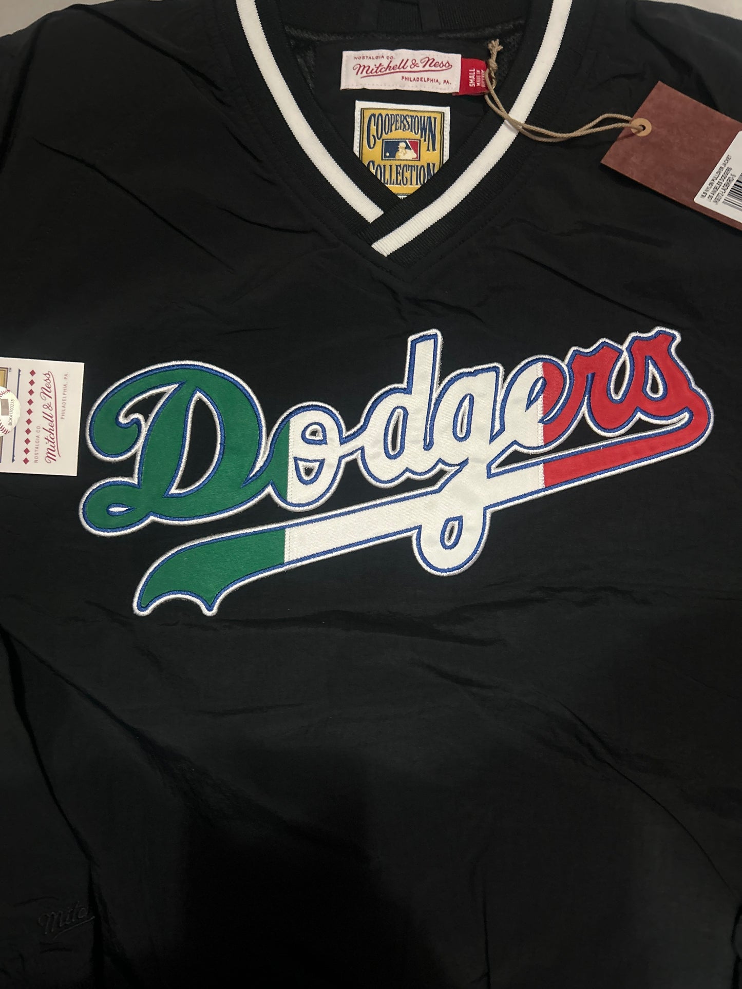 Los Angeles Dodgers MLB Mitchell & Ness Cooperstown Collection Black / Vintage Mexico Flag Nylon Pullover Jacket