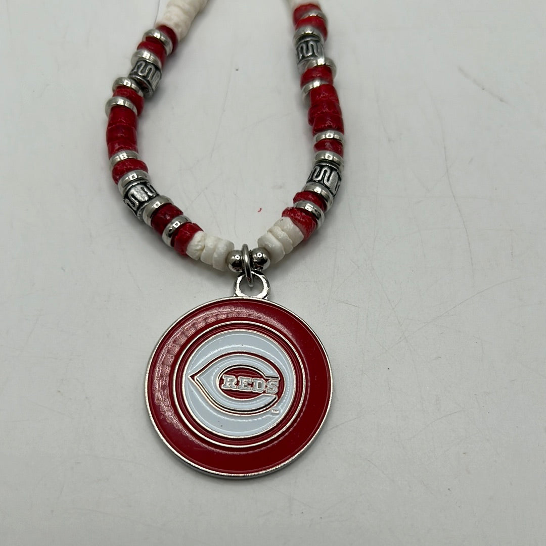 Cincinnati Reds MLB Officially Licensed Shell 18in Necklace