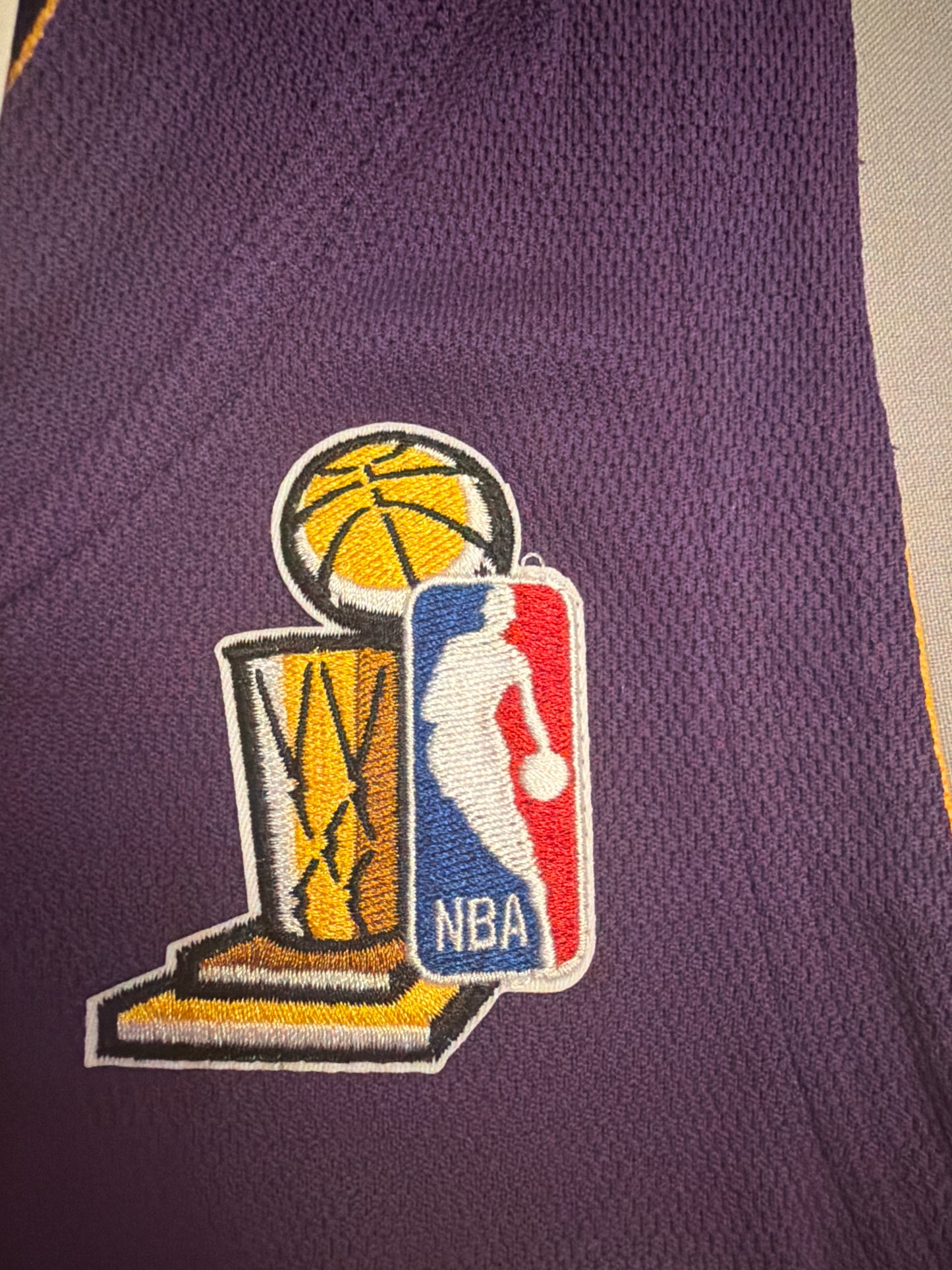 Los Angeles Lakers NBA Mitchell & Ness Hardwood Classics #34 2001-02 Shaquille O’Neal Finals Authentic Men Jersey