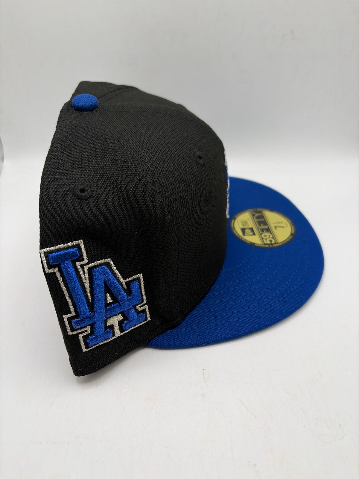 Los Angeles Dodgers MLB LA Local Sugar Skull 59Fifty New Era Fitted Hat