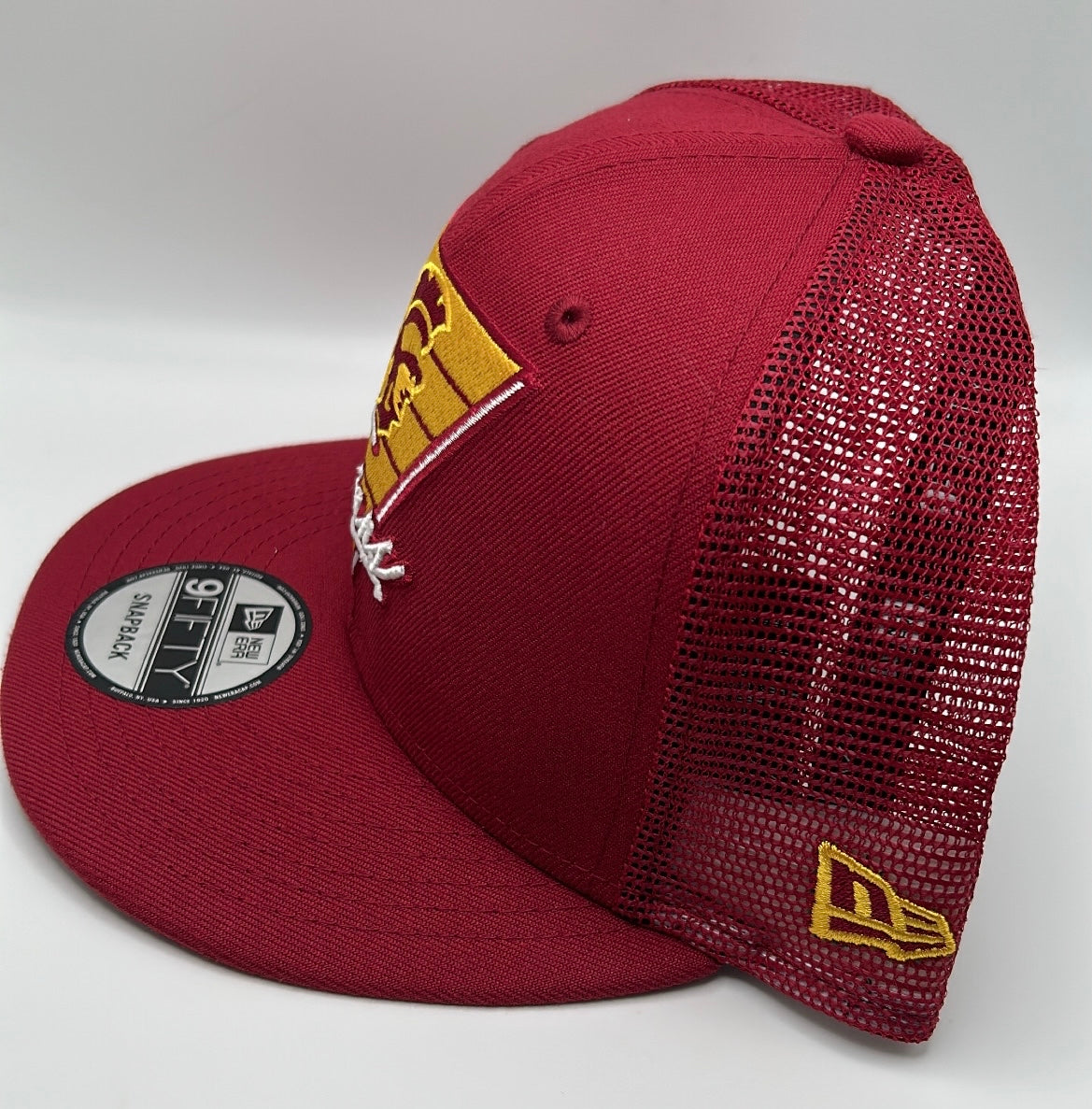 USC Trojans New Era 9Fifty Cardinal and Gold Logo Snapback lo