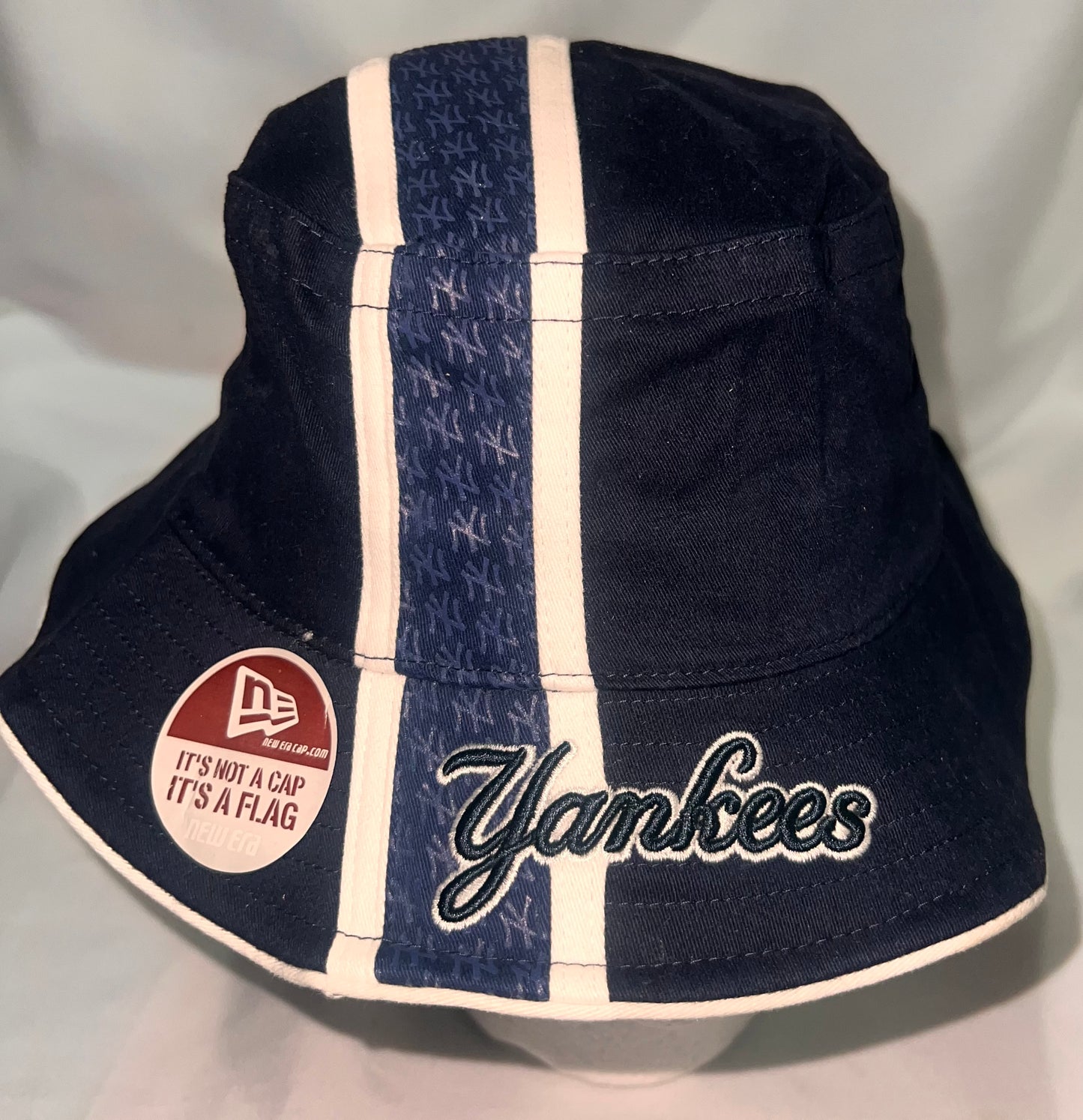 New York Yankees MLB New Era Genuine Merchandise Navy Bucket Hat