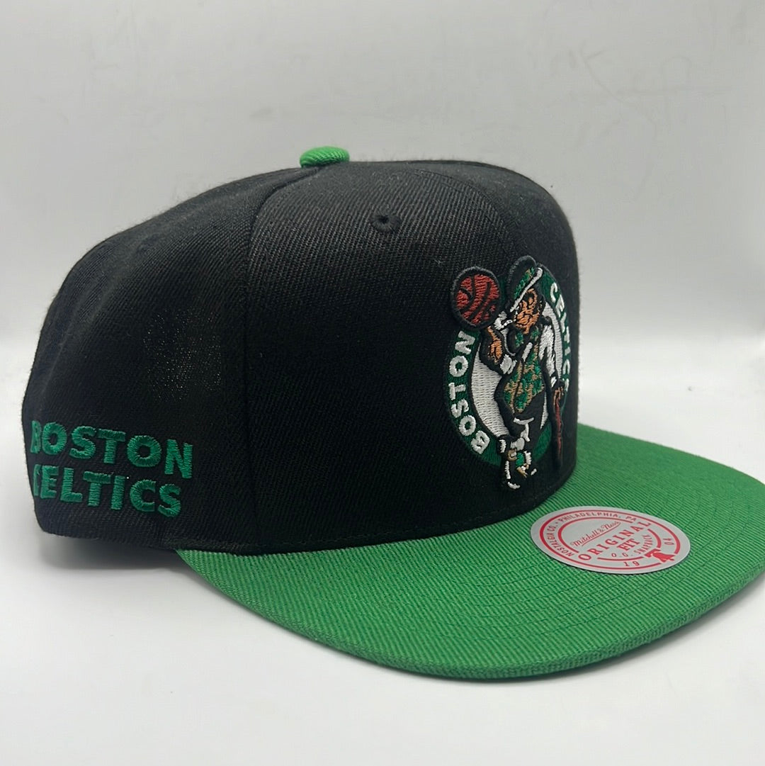 Vintage Boston Celtics NBA Mitchell & Ness Original Fit O.G. Snapback Hat