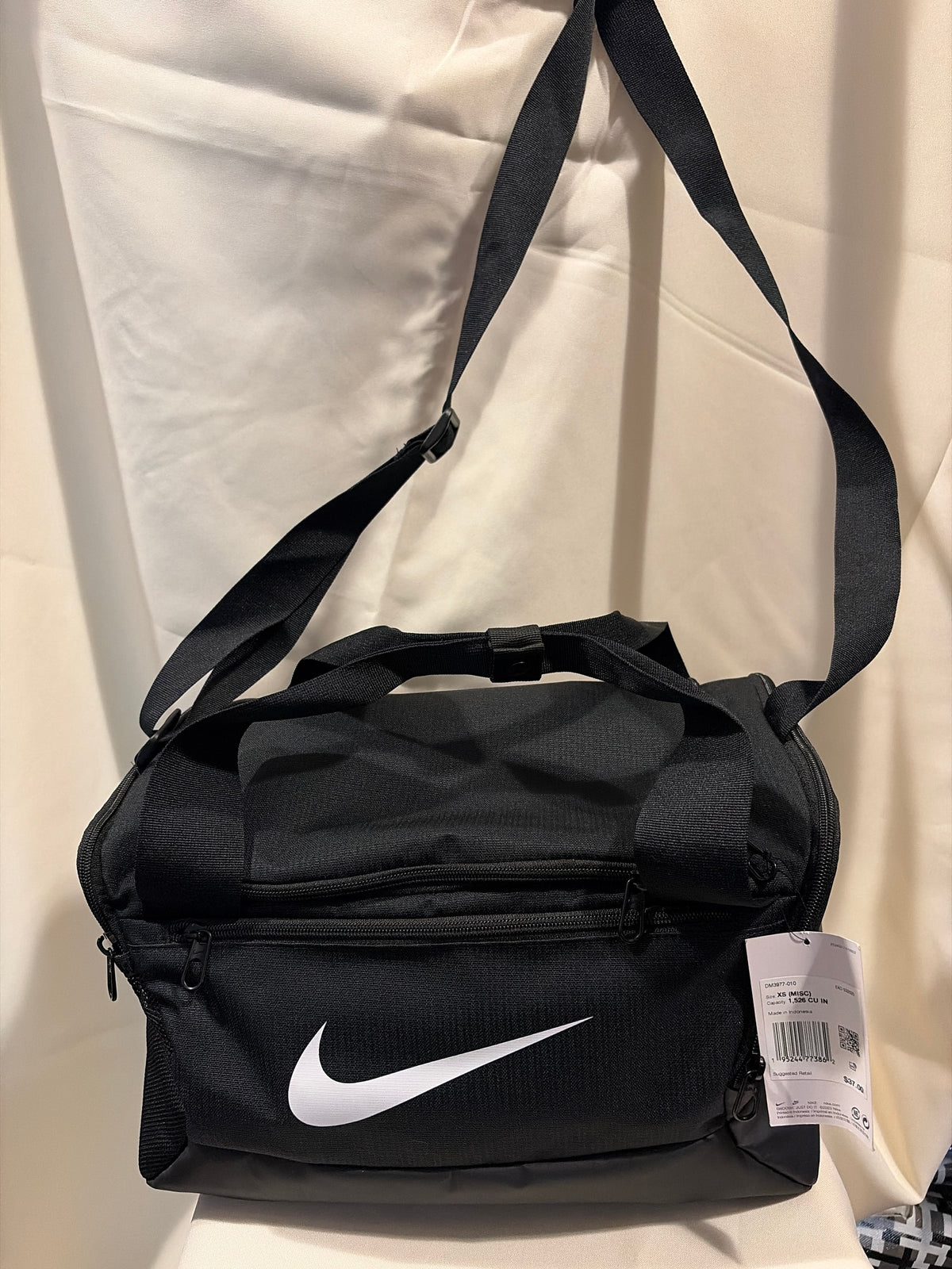 Athletic Duffle Nike Bag 15”x9x9 in