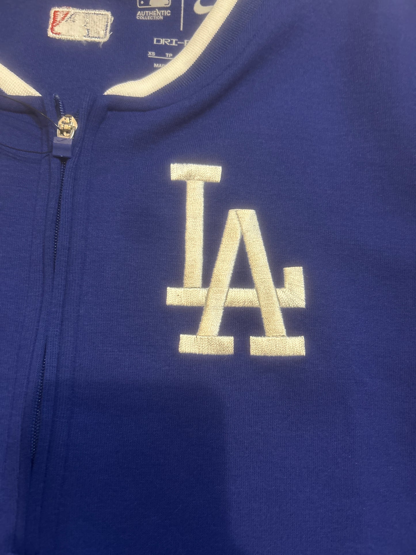 Los Angeles Dodgers MLB Dri-Fit Nike Baseball Men Long Sleeve Sweater