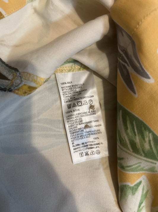 USC Trojans Tommy Bahama Yellow Silk Button-Up Floral Original Fit Men Polo Guayabera