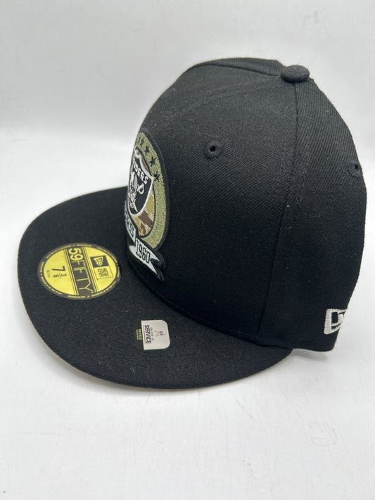 Las Vegas Raiders NFL Salute To Serve 2022 59Fifty Fitted Hat
