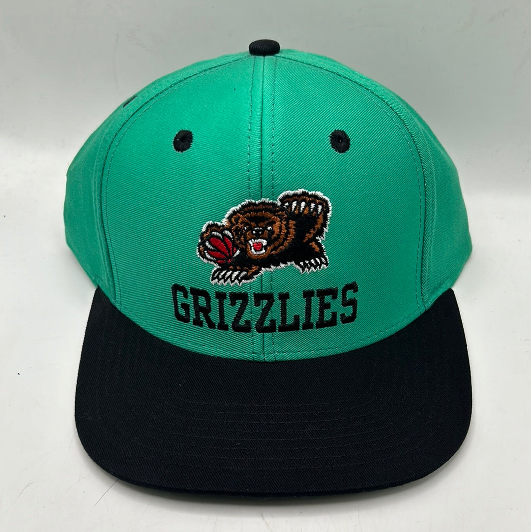 Vintage Vancouver Grizzlies NBA Adidas Hardwood Classics Turquoise/Black Snapback