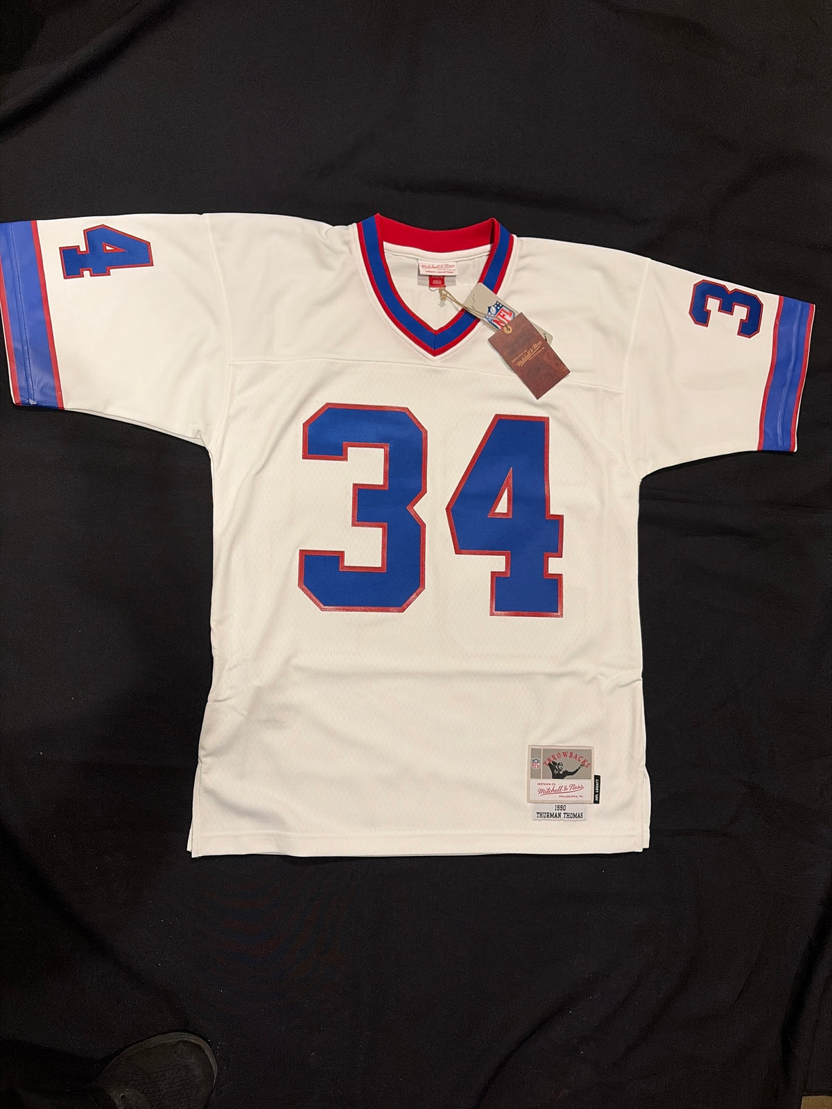 Buffalo Bills NFL Mitchell & Ness #34 THURMAN THOMAS 1990 Men Legacy Throwbacks Jersey