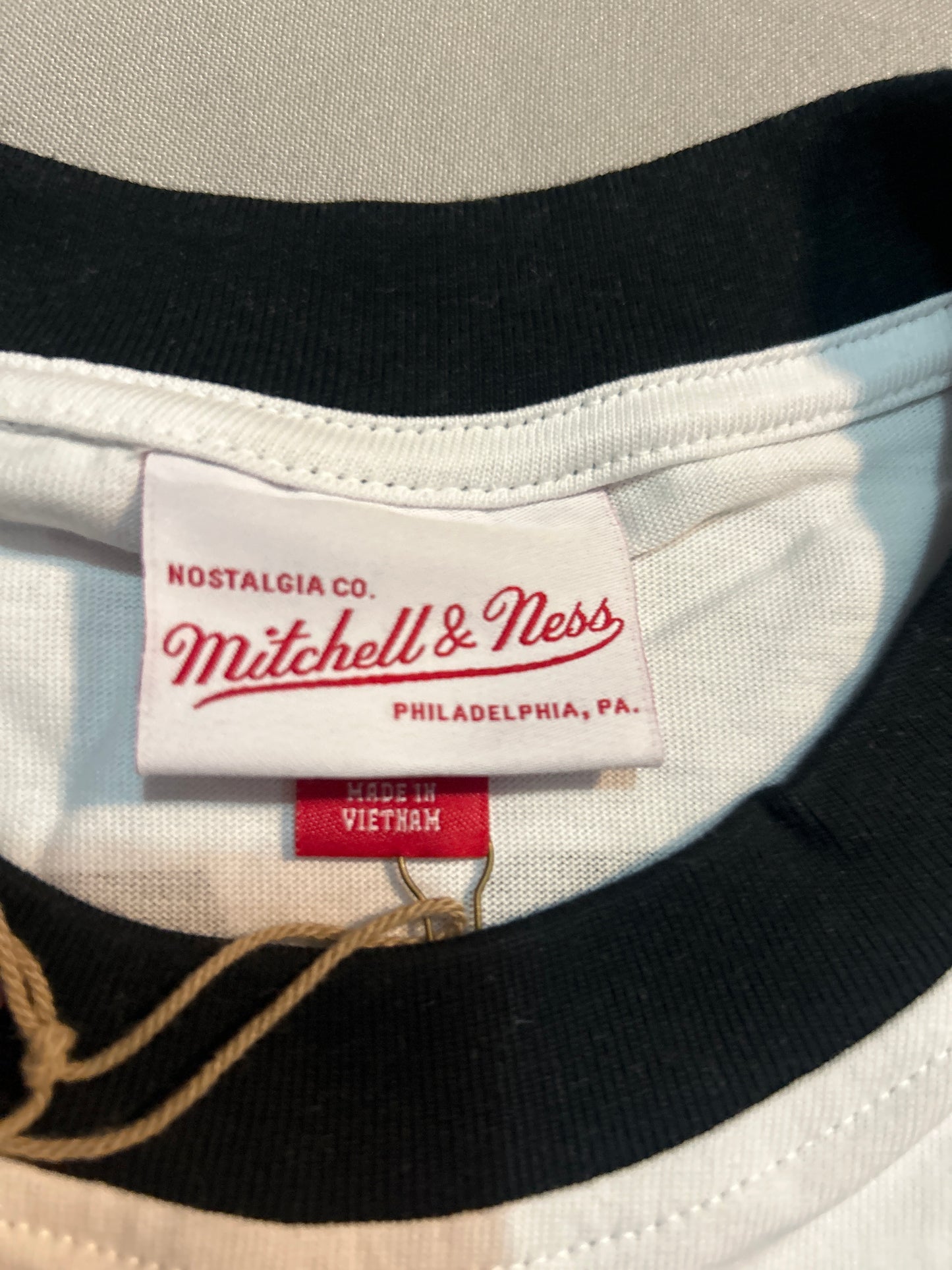 Las Vegas Raiders NFL Mitchell & Ness Vintage Co. ThrowbackBo Jackson #34 Men T-Shirt