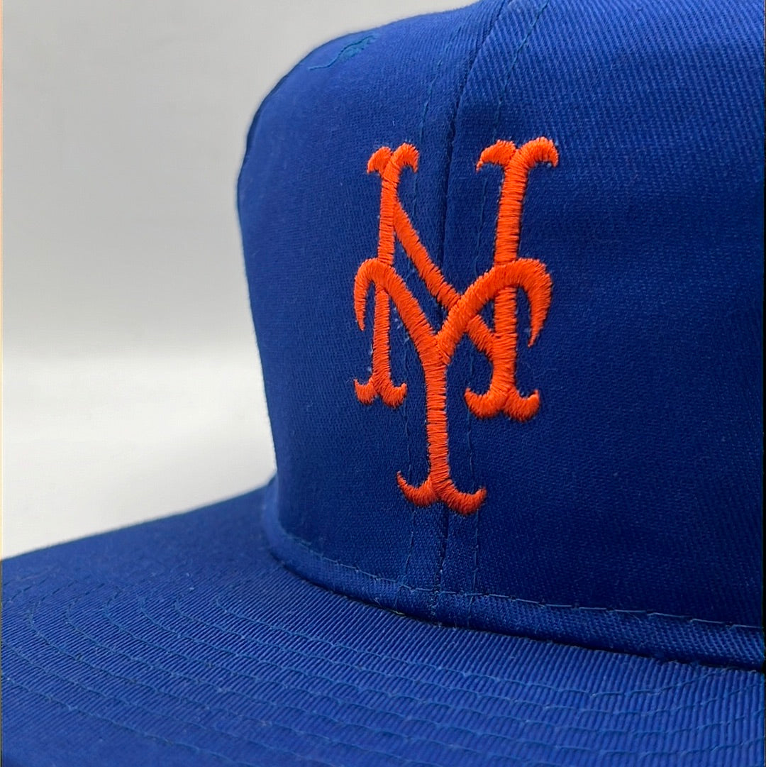 Vintage New York Mets MLB Genuine Merchandise Snapback Hat