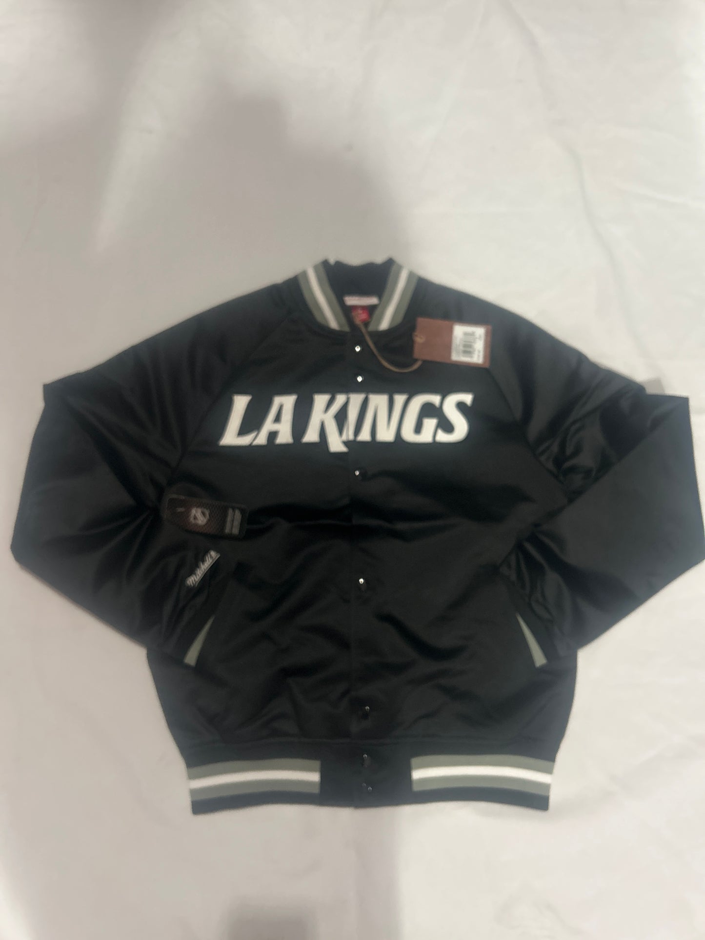 Los Angeles Kings NHL Lightweight Jacket