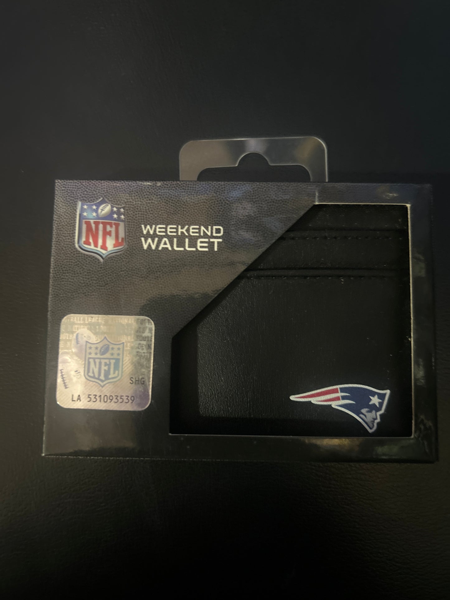 New England Patriots NFL Siskiyou Sports Weekend Leather Wallet