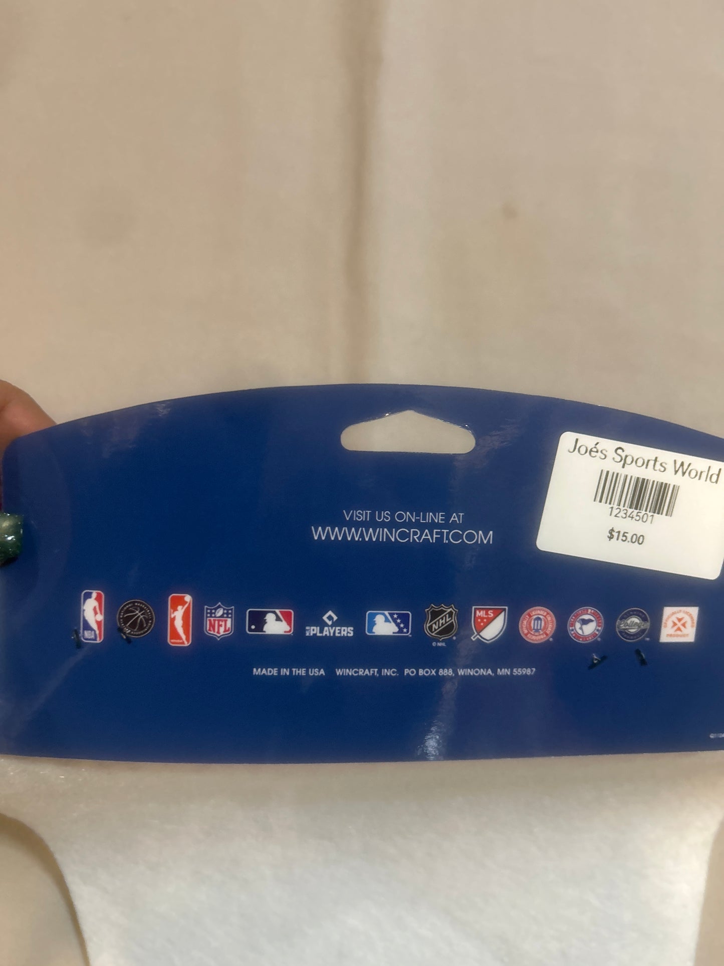 Los Angeles Dodgers MLB #18 Yoshinobu Tamamoto Collector Player Pennant.
