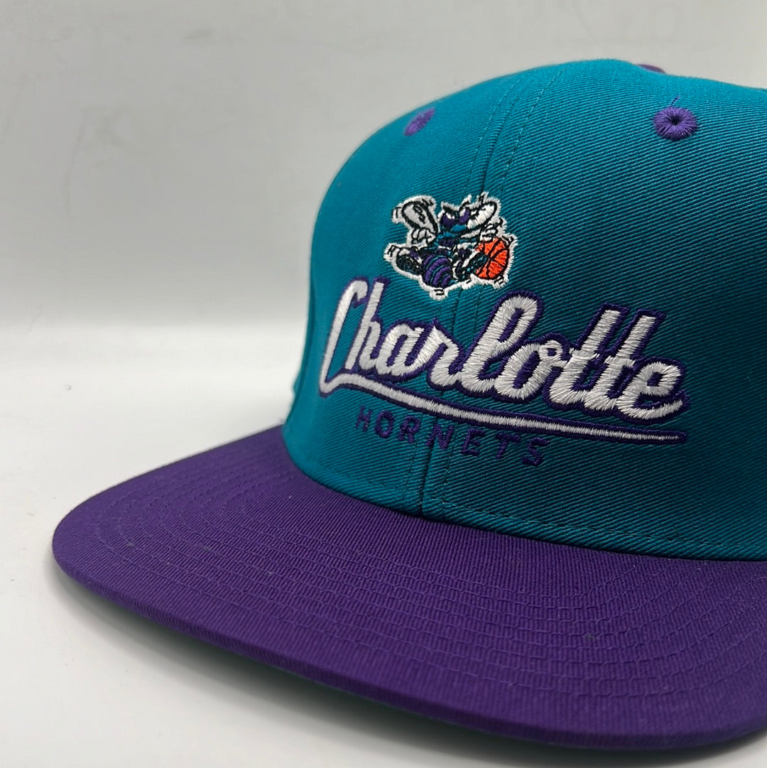 Vintage Charlotte Hornets NBA Adidas Teal/Purple SnapBack