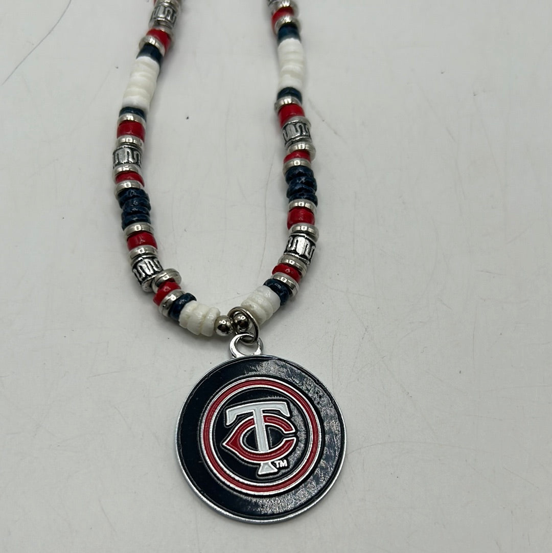 Minnesota Twins MLB Officially Licensed Shell 18in Necklace