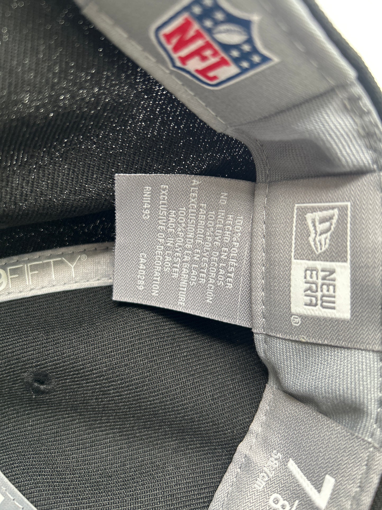 Las Vegas Raiders NFL Salute To Serve 2022 59Fifty Fitted Hat