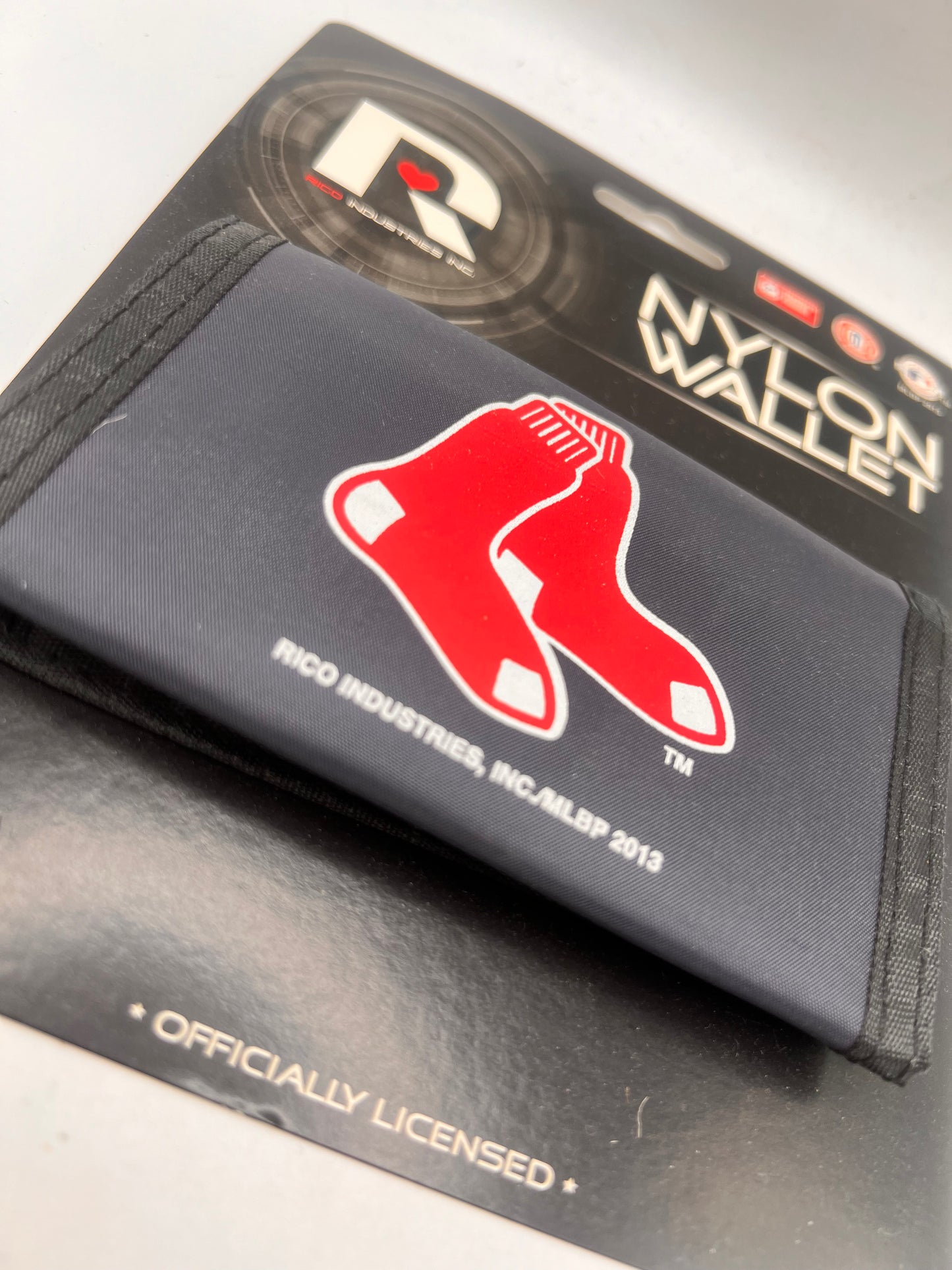 Boston Red Sox MLB Officially Licensed Nylon Wallet