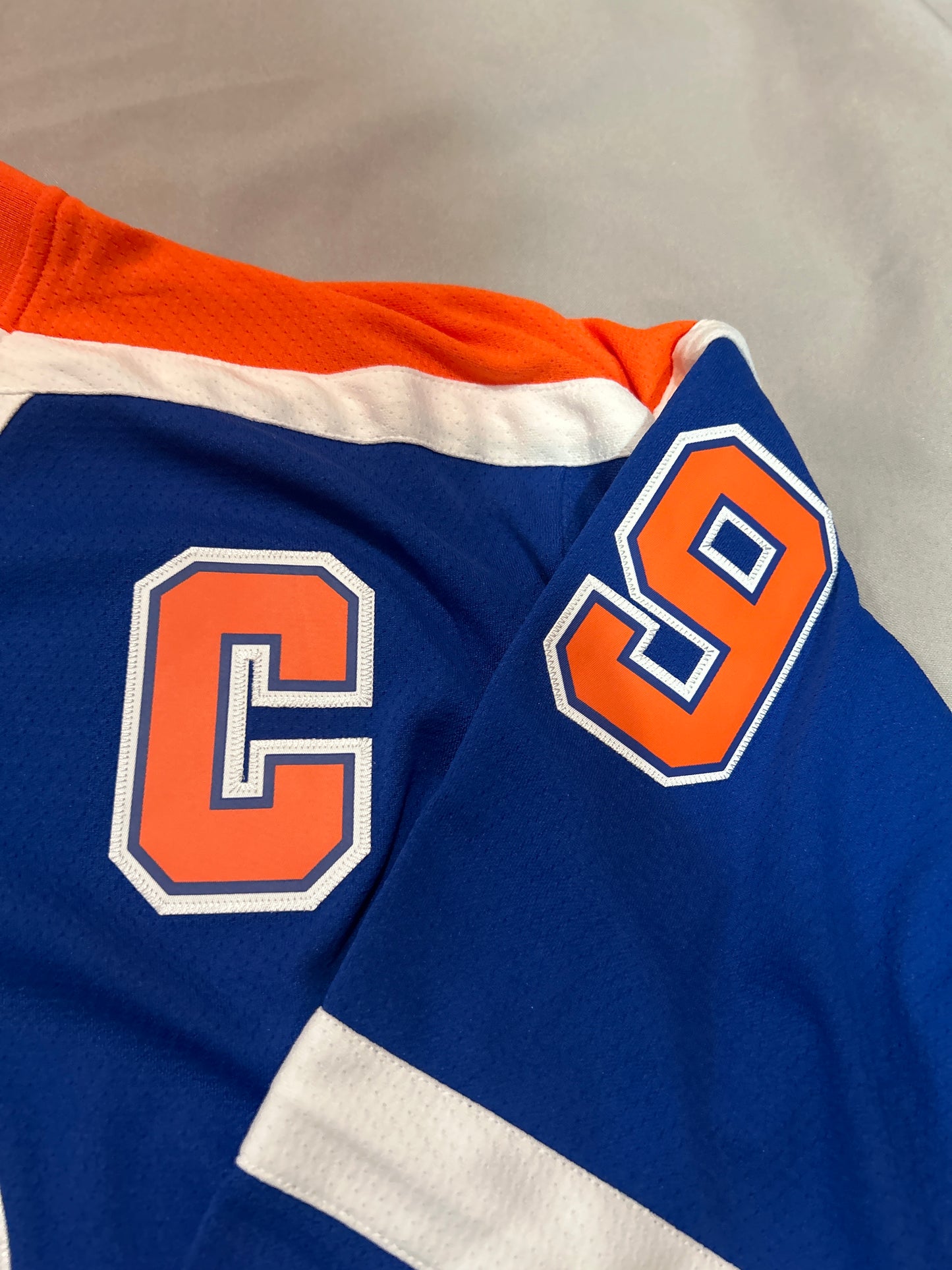 Vintage Edmonton Oilers NHL #99 Wayne Gretsky Mitchell & Ness 1986/87 Royal Captain Patch Blue Line Men's Player Jersey