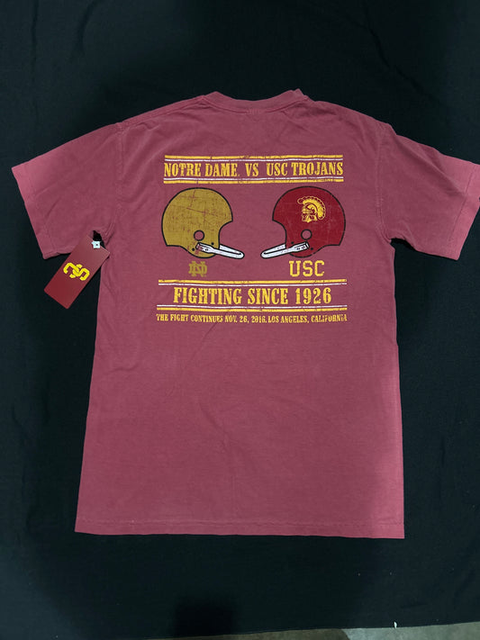 Notre Dame VS USC Trojans Collegiate License Men Vintage T-Shirt