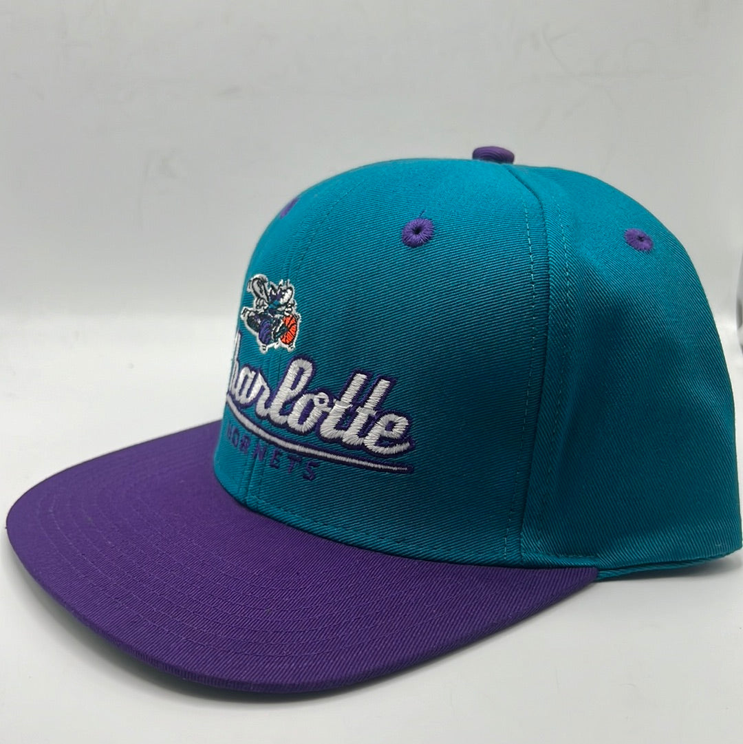 Vintage Charlotte Hornets NBA Adidas Teal/Purple SnapBack