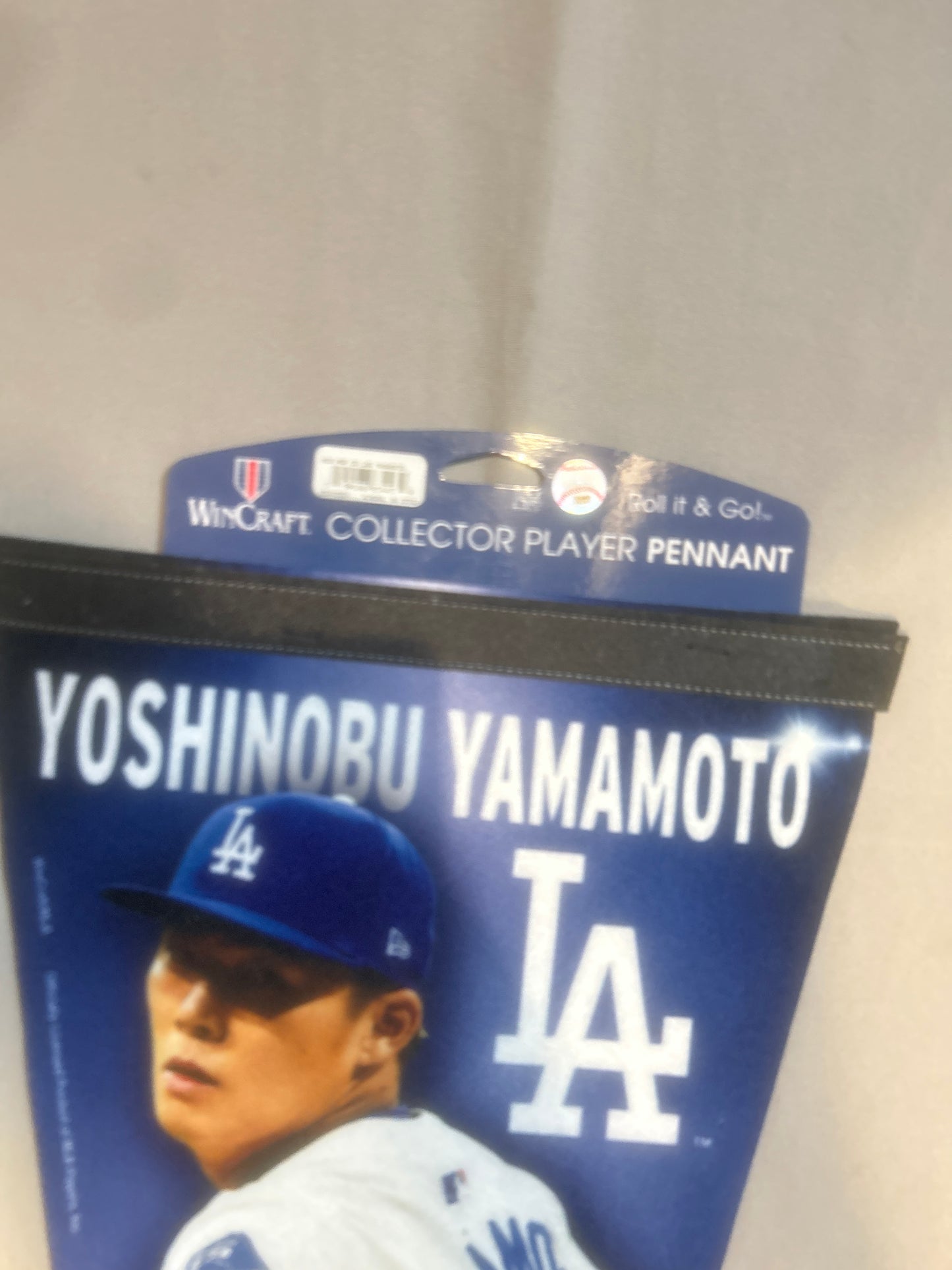 Los Angeles Dodgers MLB #18 Yoshinobu Tamamoto Collector Player Pennant.