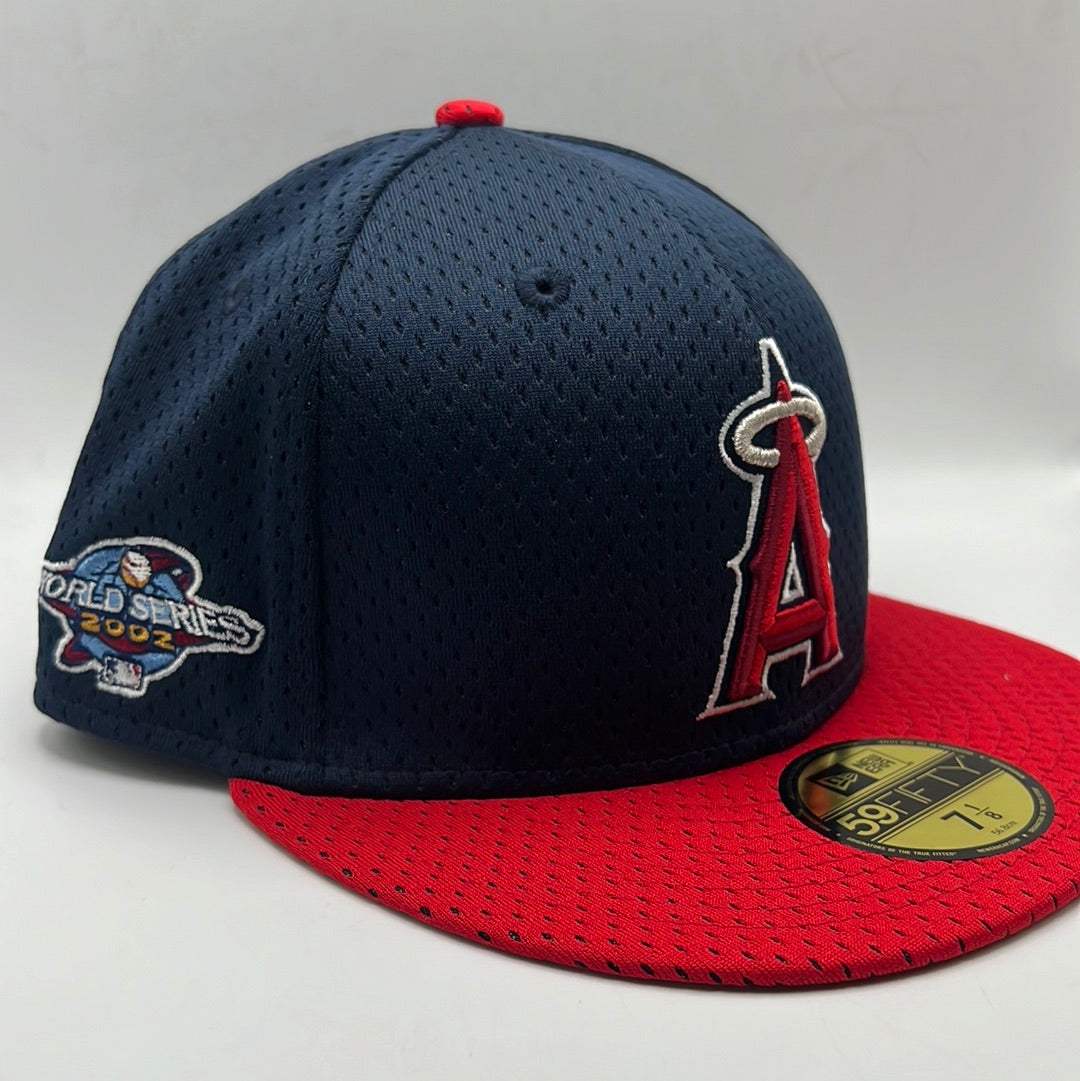 Los Angeles Angels MLB New Era 59Fifty World Series 2002 Side Patch Fitted Hat