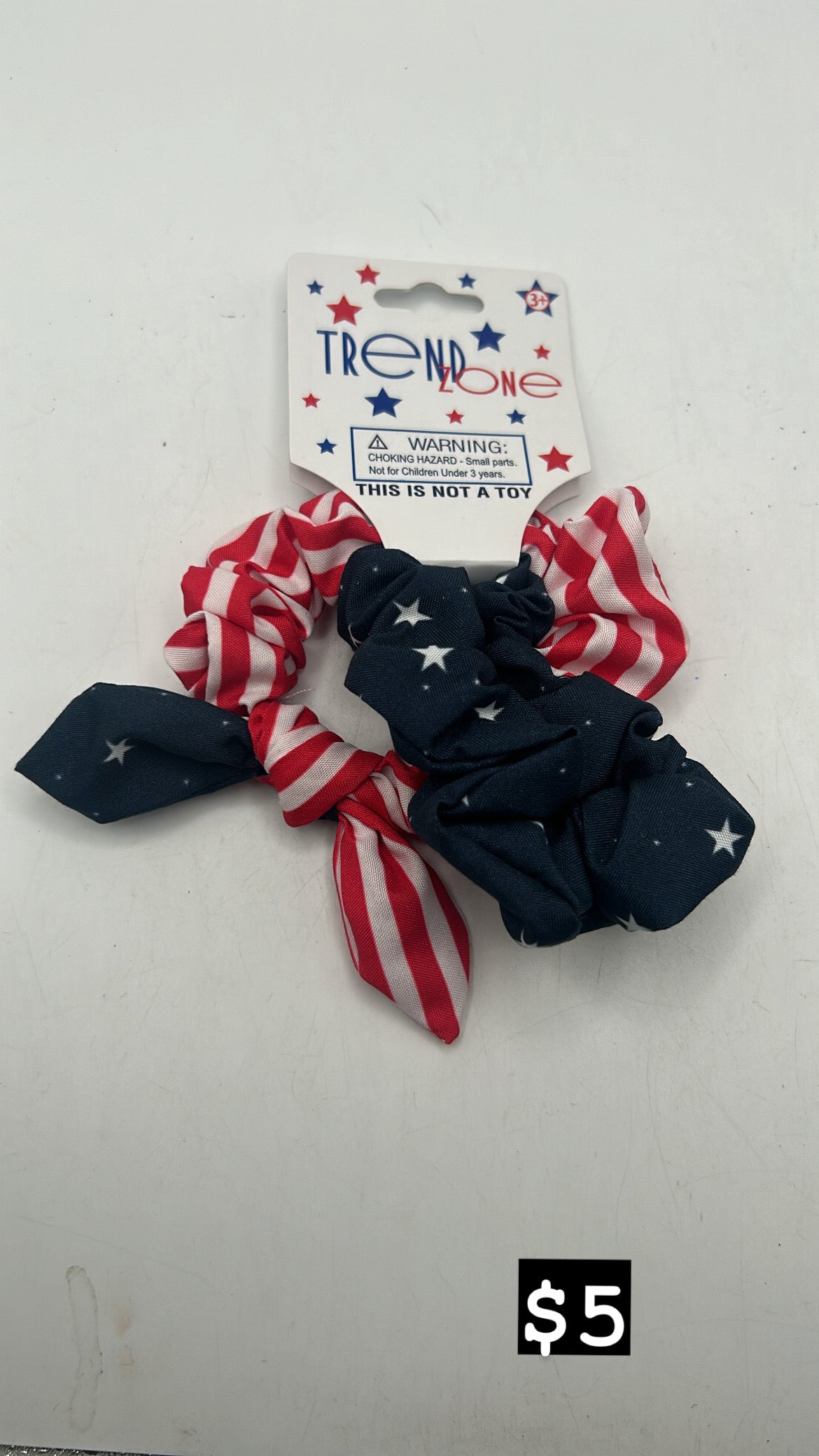 TrendZone USA Flag Scrunchie