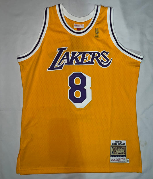 Los Angeles Lakers NBA Mitchell & Ness 1996-97 Hardwood Classics Kobe Bryant Authentic Home Jersey