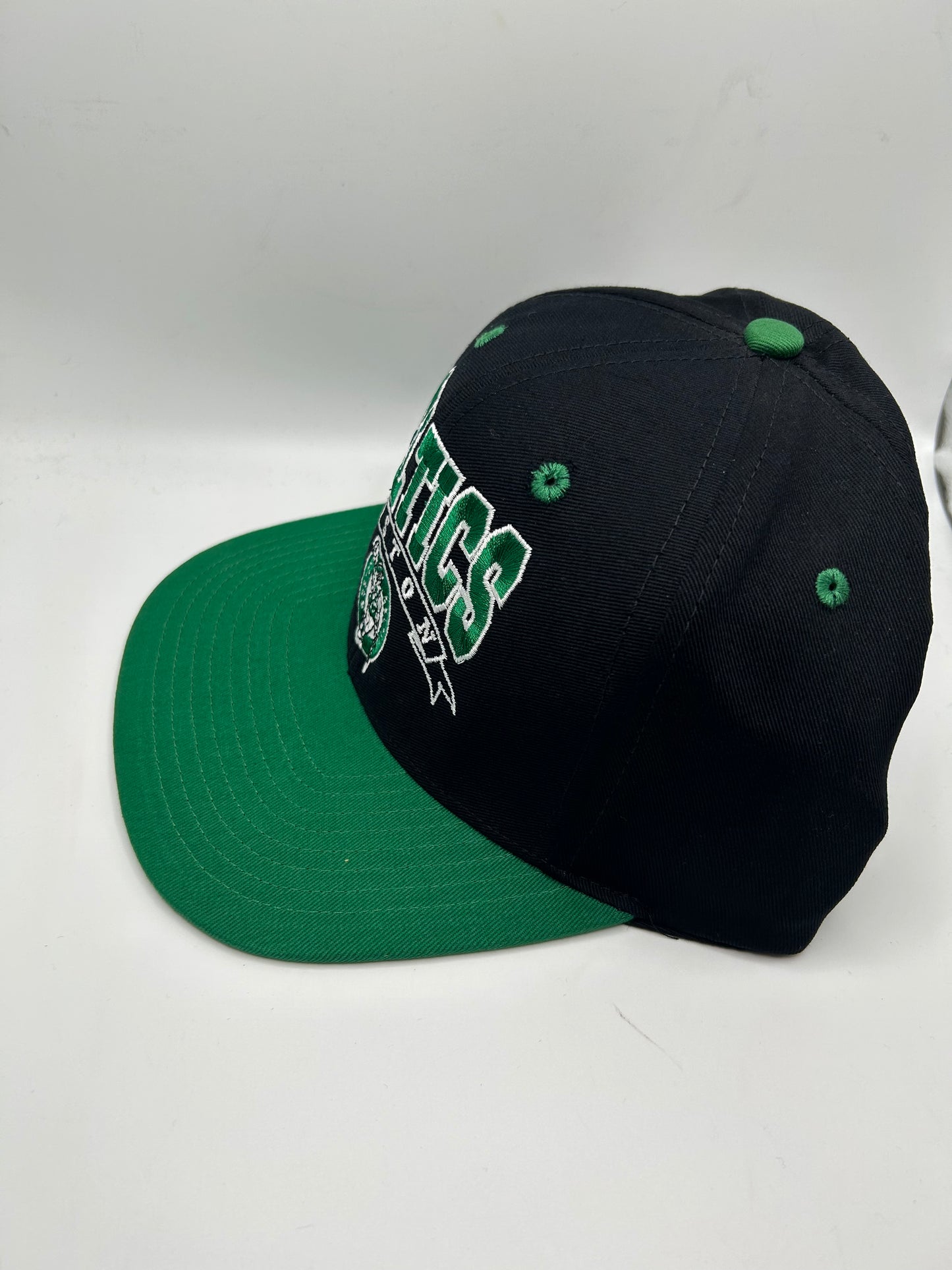 Vintage Boston Celtics NBA Adidas Black-Green Snapback