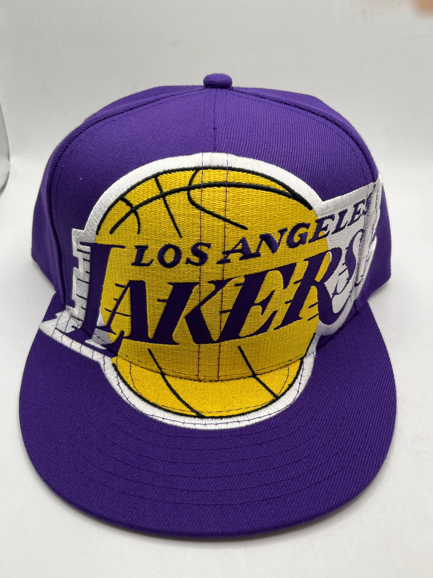 Los Angeles Lakers NBA Mitchell &amp; Ness Liberty Fit Oversized Logo Snapback