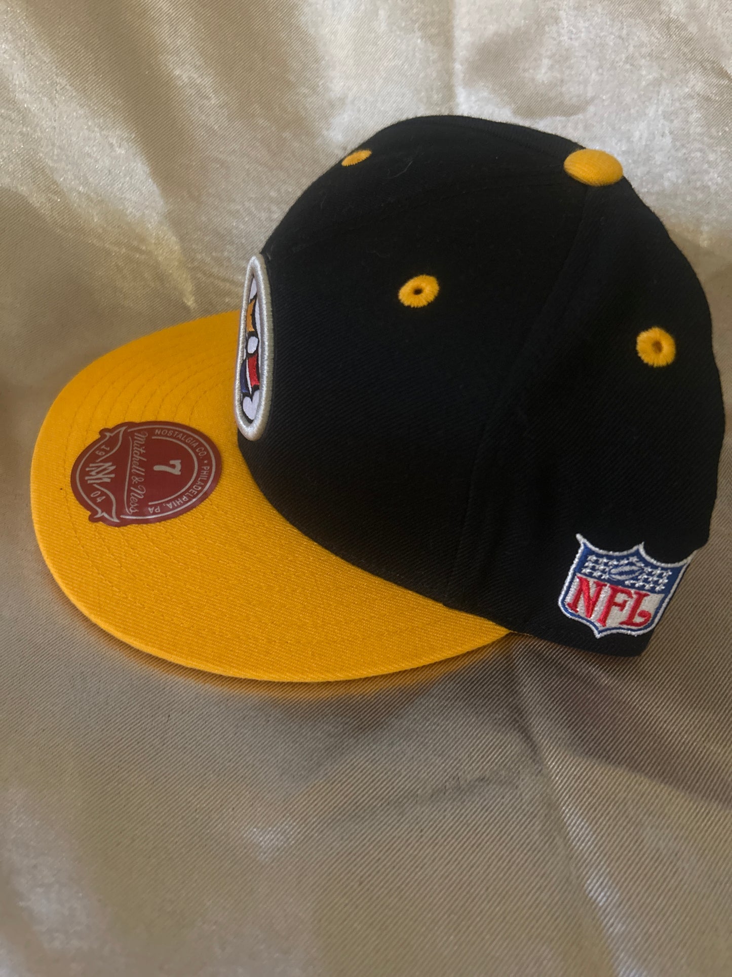 Pittsburgh Steelers NFL Mitchell And Ness Fitted Hat