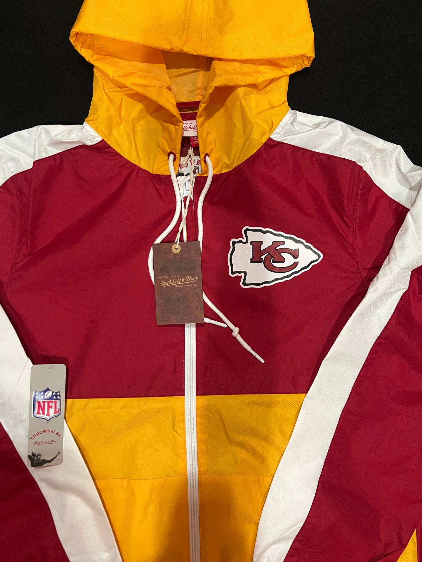 Kansas City Chiefs NFL Mitchell & Ness Throwback Gameday Lightweight Zip-Up Hooded Windbreaker