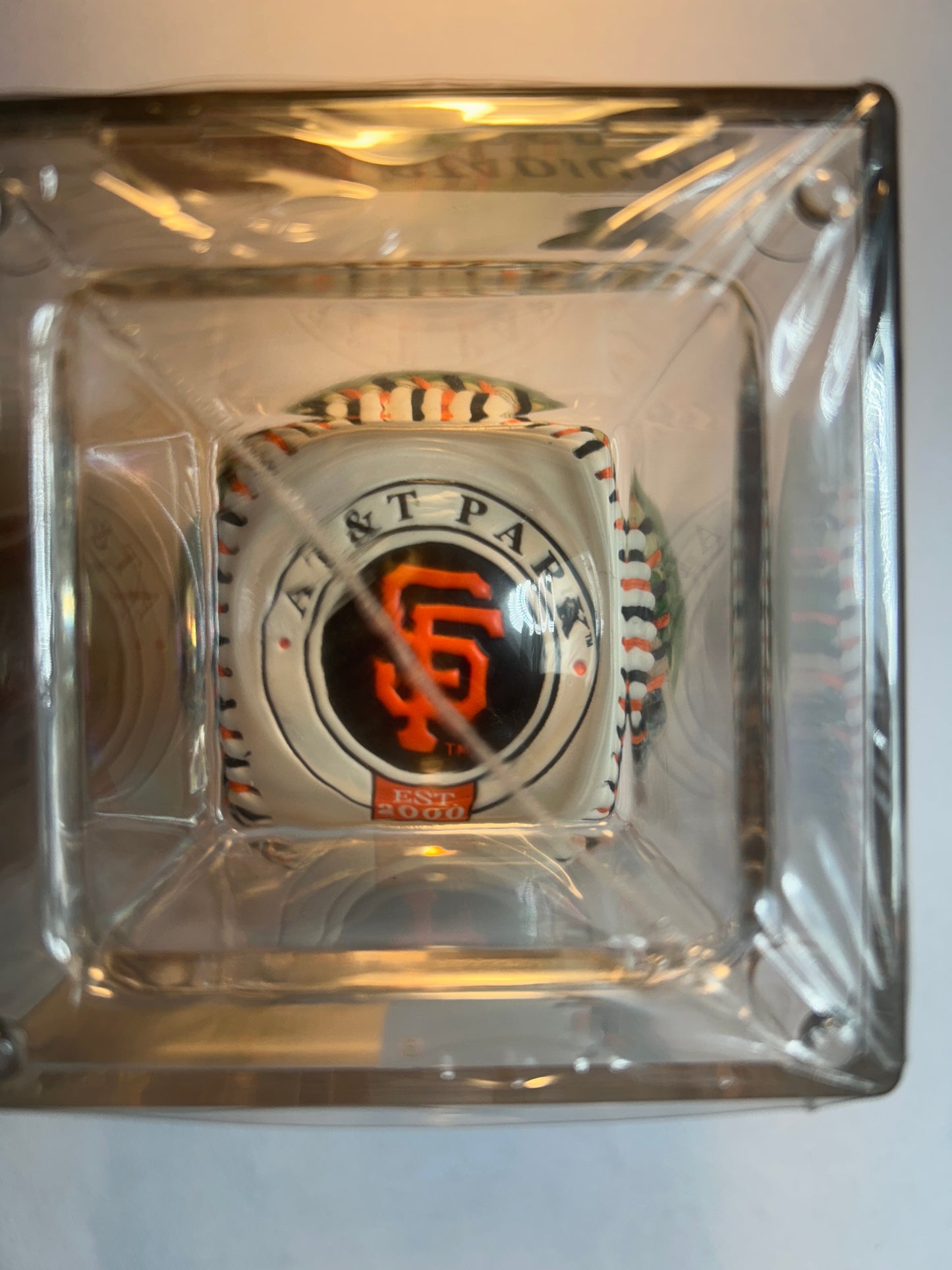 San Francisco Giant MLB Team Logo &amp; Stadium Rawlings Baseball with Case