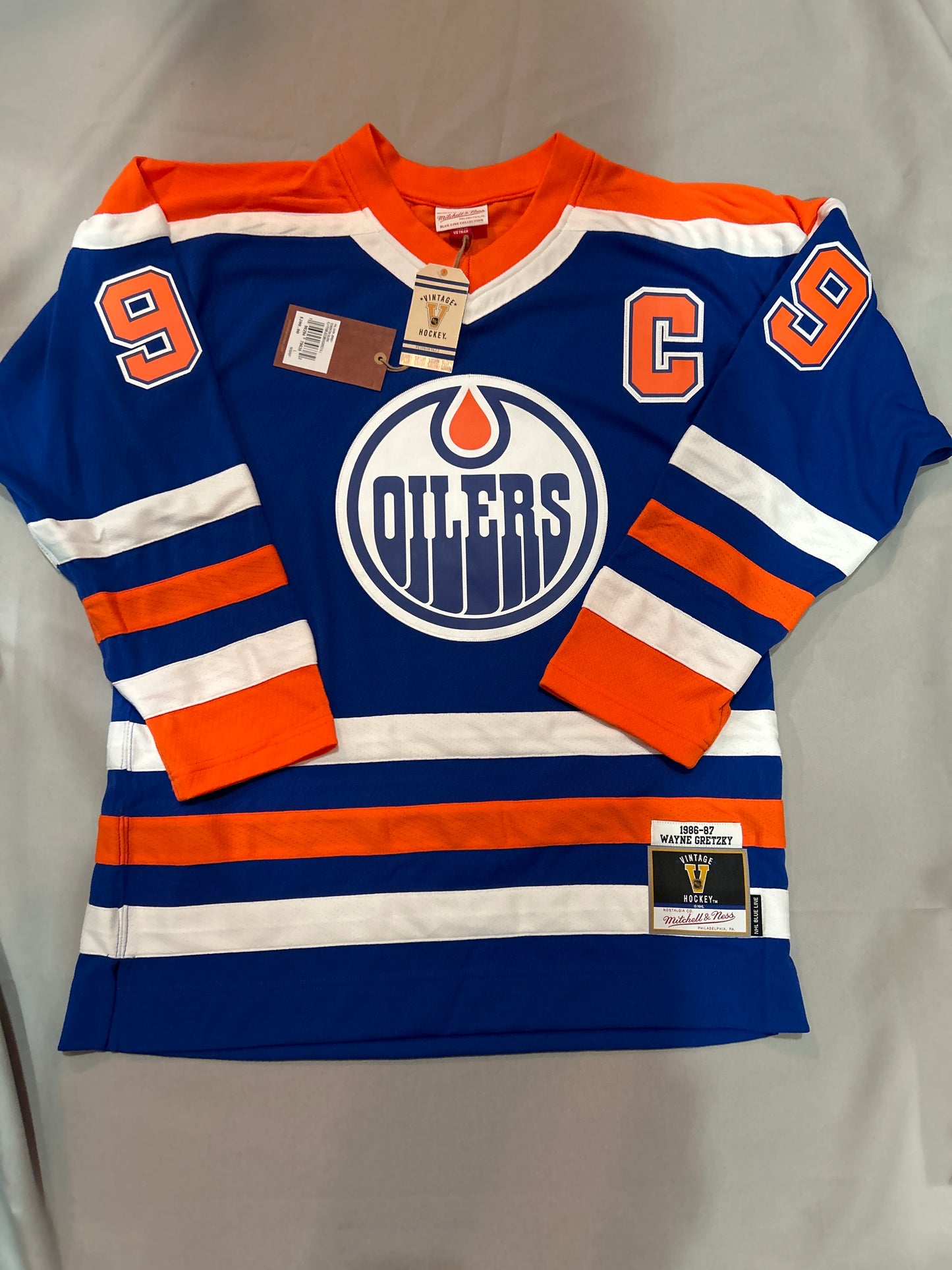 Vintage Edmonton Oilers NHL #99 Wayne Gretsky Mitchell & Ness 1986/87 Royal Captain Patch Blue Line Men's Player Jersey