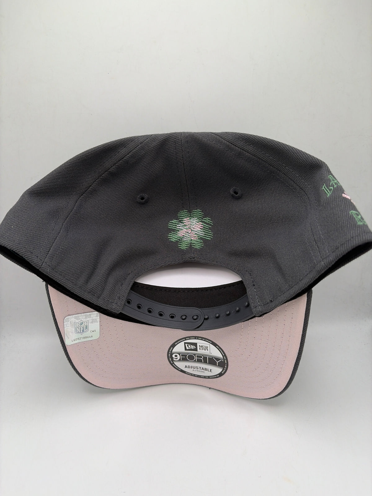 Las Vegas Raiders NFL New Era 9Forty Adjustable A-Frame Day Of the Dead Hat