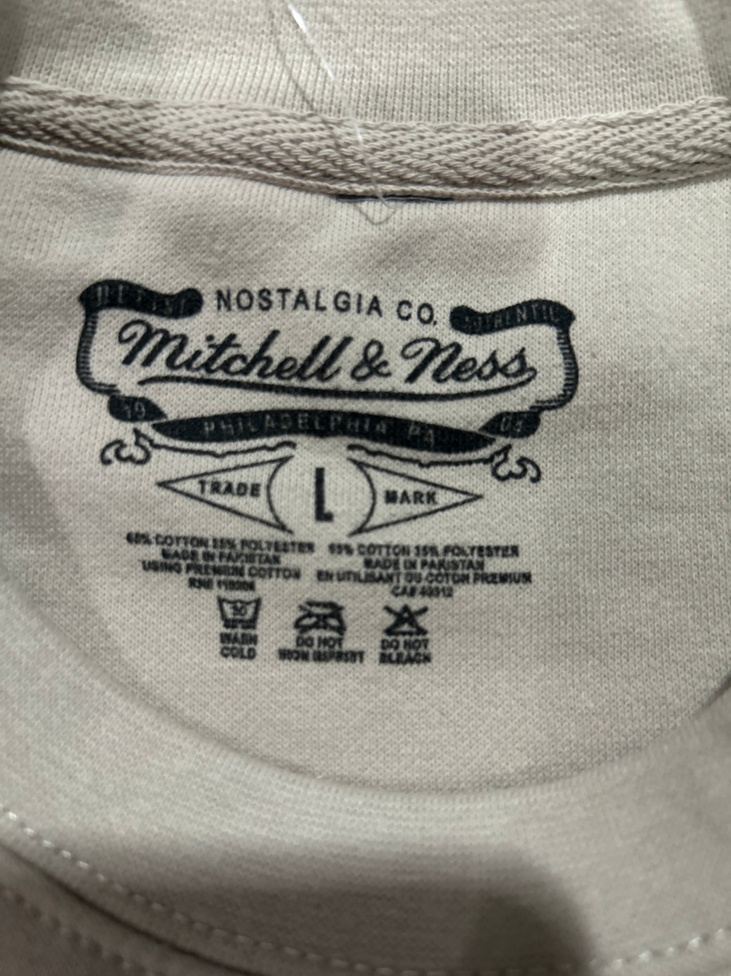 Chicago Bulls NBA Mitchell & Ness Hardwood Classics Crewneck Men Sweater