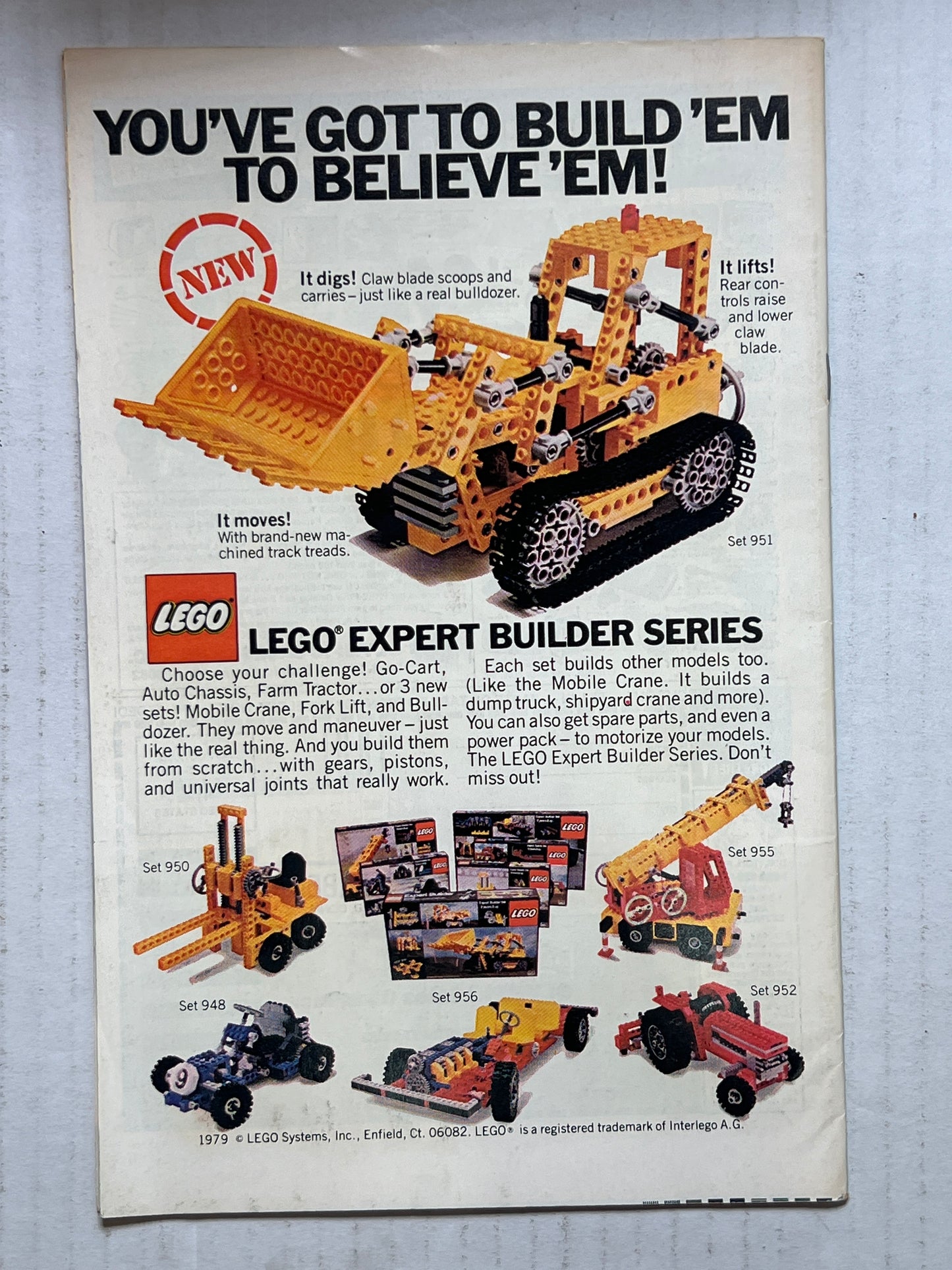 The Amazing Spider-Man By Marvel Comics Group “Mysterio is Deadlier by the Dozen!” #198 1979 Comic Book