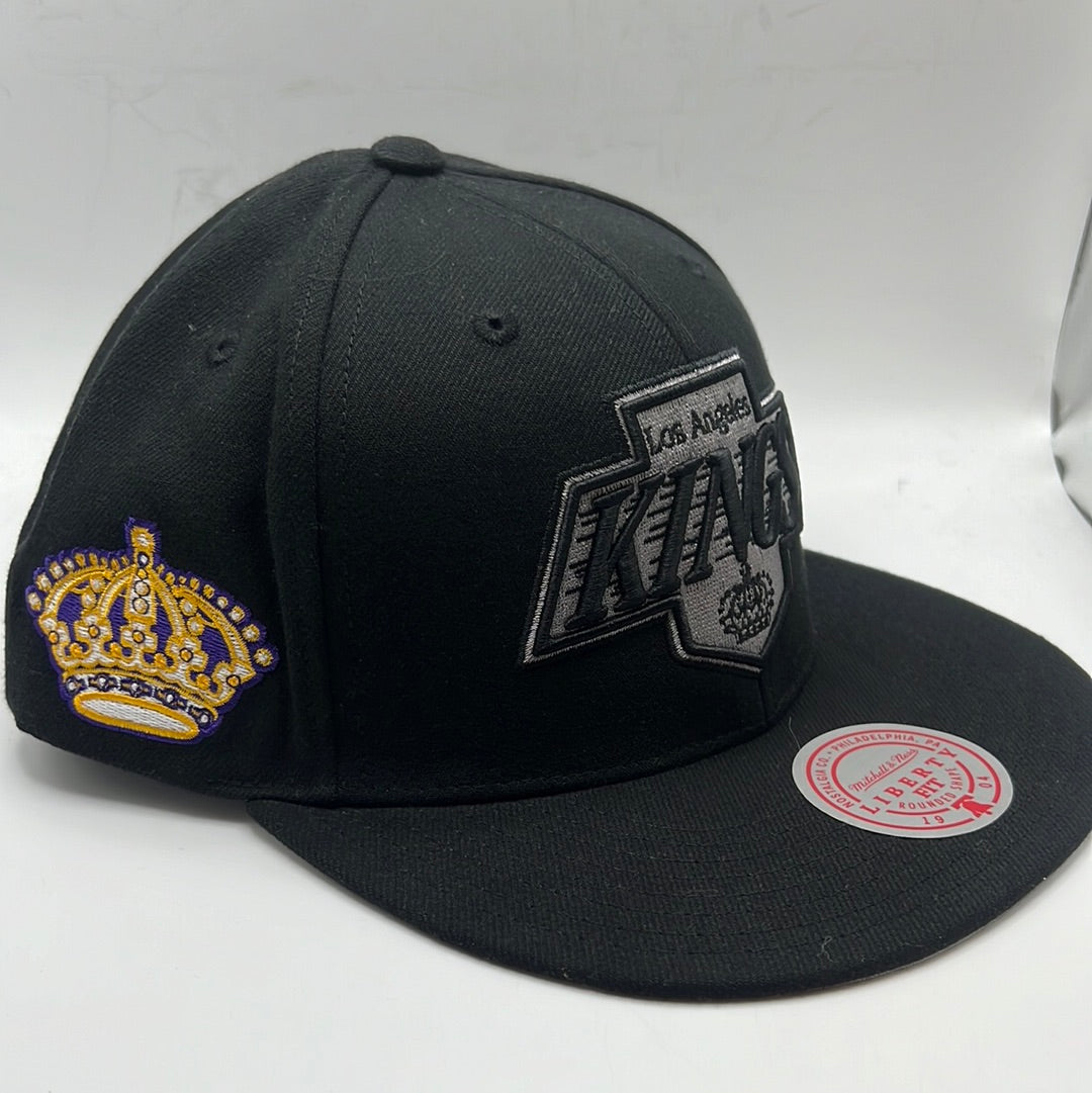 Los Angeles Kings NHL Mitchell & Ness Nostalgia Co 1904 Liberty Fit Rounded Shape with Retro Crown Logo on side panel Snapback