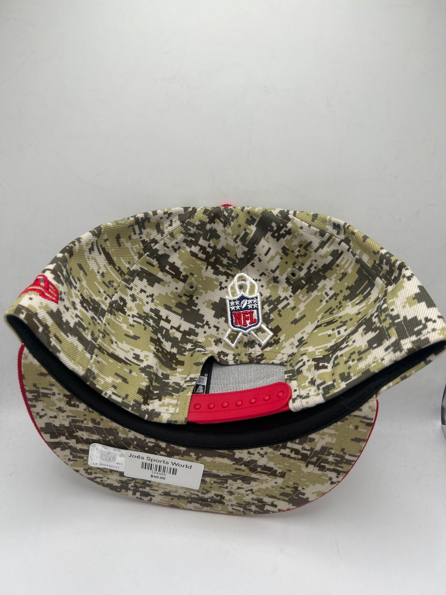 San Francisco 49ers NFL 2023 Salute to Service SnapBack Hat